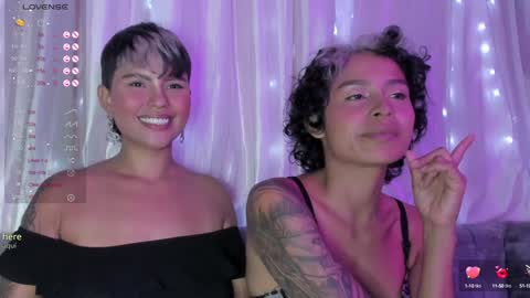 Snapshot of luna__cute chatting on 01/15/25, 04:25 Luna online show from 01/15/25, 04:25