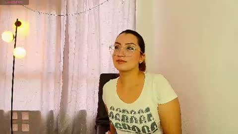 luna__velvet online show from 07/07/26, 01:15