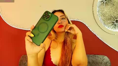 luna__velvet online show from 07/28/26, 01:32