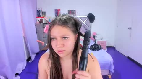 luna_analya online show from 01/16/26, 06:01
