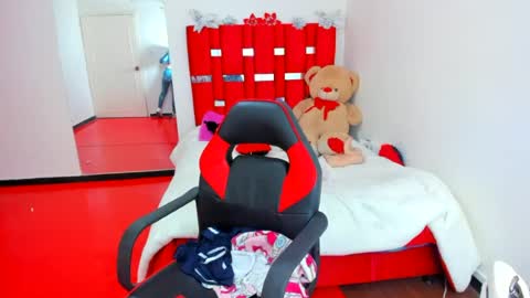 luna_analya online show from 07/15/26, 01:22
