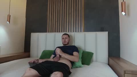 Luna  Jackson online show from 06/17/26, 03:53