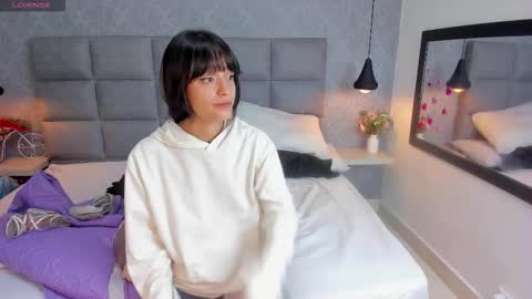 Luna online show from 02/18/26, 11:17