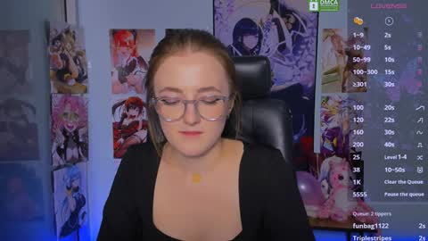 luna_berryy online show from 01/17/25, 11:40