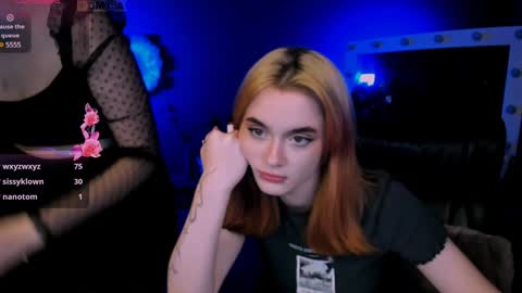 luna_berryy online show from 01/26/25, 11:18