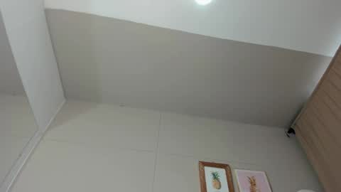 luna_bradley_ online show from 03/23/26, 01:04