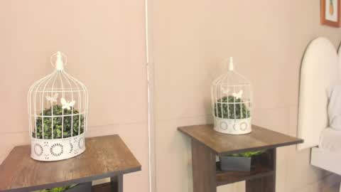 luna_bradley_ online show from 04/16/26, 12:28