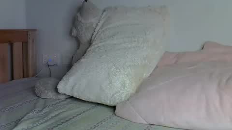 maskedmalkia online show from 05/14/26, 02:51