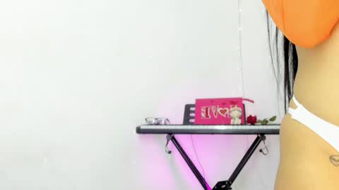  Luna Fioree  online show from 11/14/25, 05:06