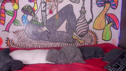 luna_gc online show from 03/04/26, 08:04