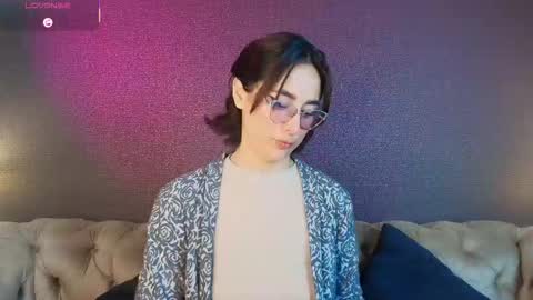 Luna online show from 02/18/26, 11:39