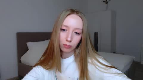 Snapshot of luna_insanity chatting on 12/14/24, 09:02 Luna online show from 12/14/24, 09:02