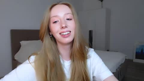 Snapshot of luna_insanity chatting on 12/28/24, 09:40 Luna online show from 12/28/24, 09:40