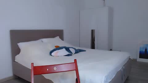 Snapshot of luna_insanity chatting on 01/04/25, 12:48 Luna online show from 01/04/25, 12:48