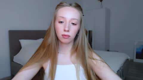 Snapshot of luna_insanity chatting on 01/12/25, 09:08 Luna online show from 01/12/25, 09:08