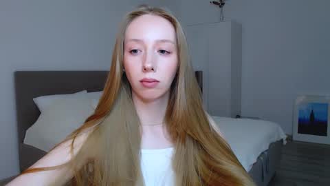 Snapshot of luna_insanity chatting on 01/27/25, 08:39 Luna online show from 01/27/25, 08:39