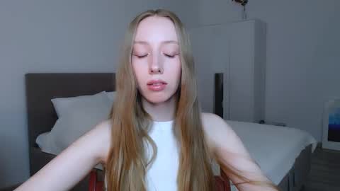 Snapshot of luna_insanity chatting on 03/05/25, 08:21 Luna online show from 03/05/25, 08:21