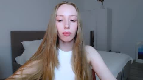 Snapshot of luna_insanity chatting on 03/06/25, 02:30 Luna online show from 03/06/25, 02:30