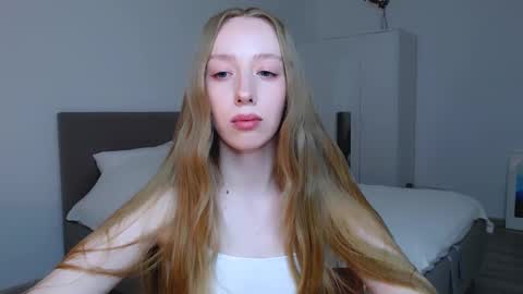 Snapshot of luna_insanity chatting on 03/09/25, 08:42 Luna online show from 03/09/25, 08:42