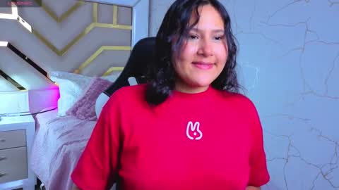 Luna  Jonez  online show from 11/13/25, 11:31