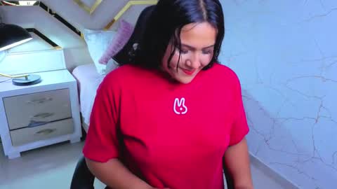 Luna  Jonez  online show from 11/26/25, 11:22