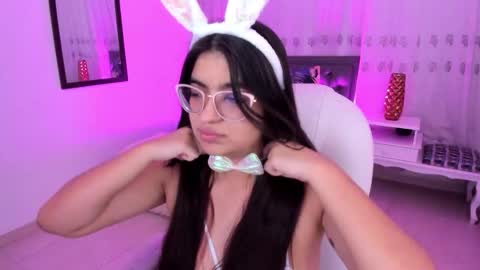 Luna online show from 01/07/26, 11:12