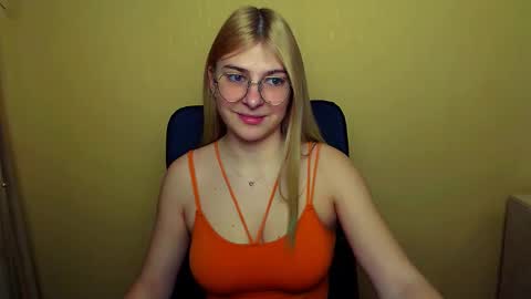 Luna online show from 02/07/25, 08:55