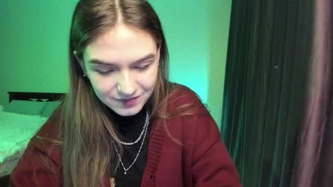 Luna online show from 11/24/25, 08:08