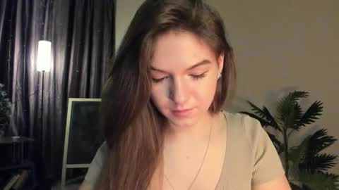 Luna online show from 01/09/26, 05:54