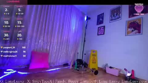 Snapshot of luna_luuvz chatting on 07/07/26, 01:52 Luna Luuvz online show from 07/07/26, 01:52