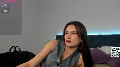 Snapshot of luna_mee chatting on 06/16/26, 01:08 Adele online show from 06/16/26, 01:08