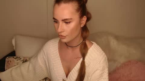 Luna online show from 04/14/26, 06:58