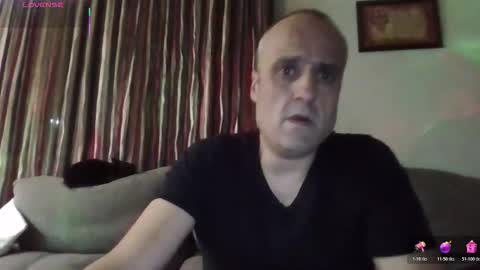 Luna online show from 10/28/25, 09:28