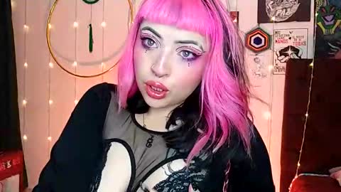 MISS LUNA  online show from 02/03/25, 12:47