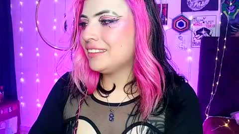 MISS LUNA  online show from 02/03/25, 03:53