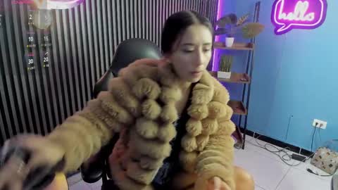 Luna Rosse  online show from 04/14/26, 12:22