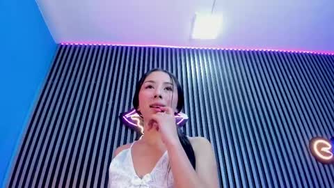 Luna Rosse  online show from 05/13/26, 08:06
