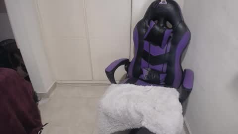 Snapshot of luna_rosita chatting on 12/14/24, 11:56 Luna online show from 12/14/24, 11:56