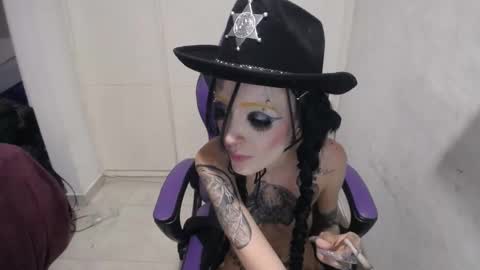 Snapshot of luna_rosita chatting on 01/05/25, 10:21 Luna online show from 01/05/25, 10:21