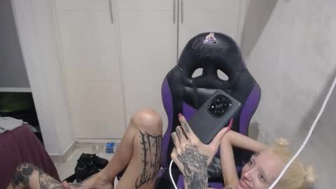 Snapshot of luna_rosita chatting on 01/31/25, 11:03 Luna online show from 01/31/25, 11:03