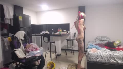 Snapshot of luna_rosita chatting on 03/10/25, 01:34 Luna online show from 03/10/25, 01:34