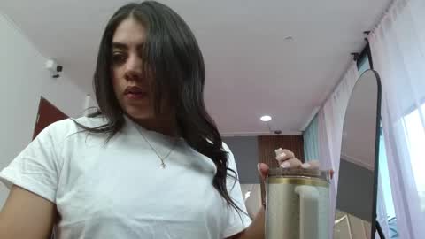 luna_rousse26 online show from 05/13/26, 01:30