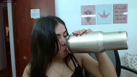 luna_rousse26 online show from 05/19/26, 02:01