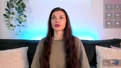 luna_smille online show from 05/12/26, 07:05