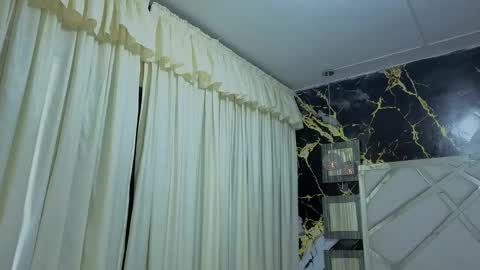 luna online show from 12/17/25, 07:09