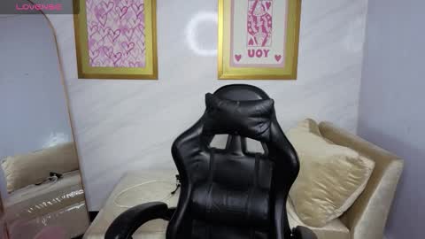 Snapshot of luna_star_v chatting on 11/07/25, 03:28 Live 1000pm 600am COLOMBIAN HOUR online show from 11/07/25, 03:28