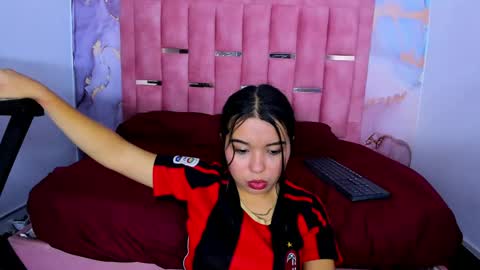 Luna  online show from 01/25/25, 03:30