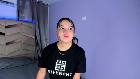 Luna  online show from 12/02/25, 12:21