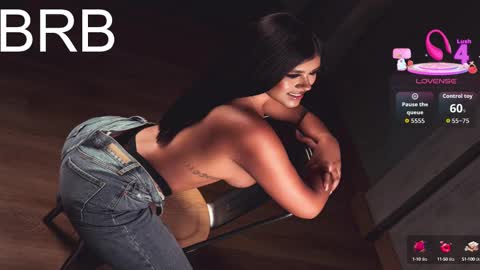 Snapshot of luna_taylors1 chatting on 09/20/25, 11:00 Luna Taylors online show from 09/20/25, 11:00