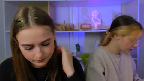 Luna online show from 09/12/25, 08:25